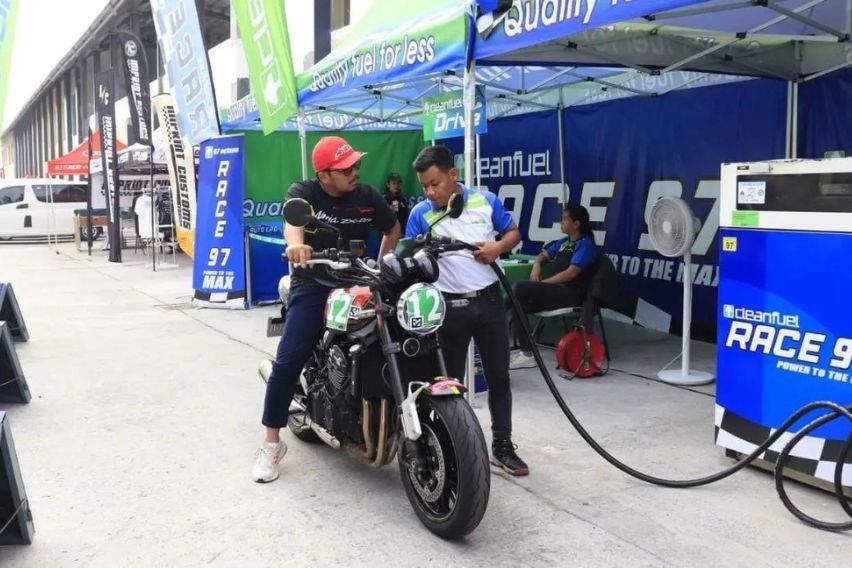 Cleanfuel Partners with Tuason Racing for 10th California Superbike School