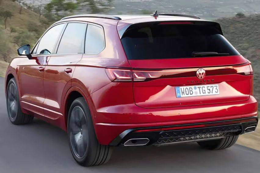 Third-gen Volkswagen Touareg gets a facelift