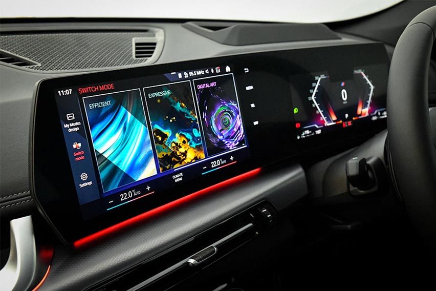 BMW X1 xDrive30e M Sport cabin