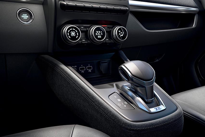 2023 Renault Zoe EV climate control