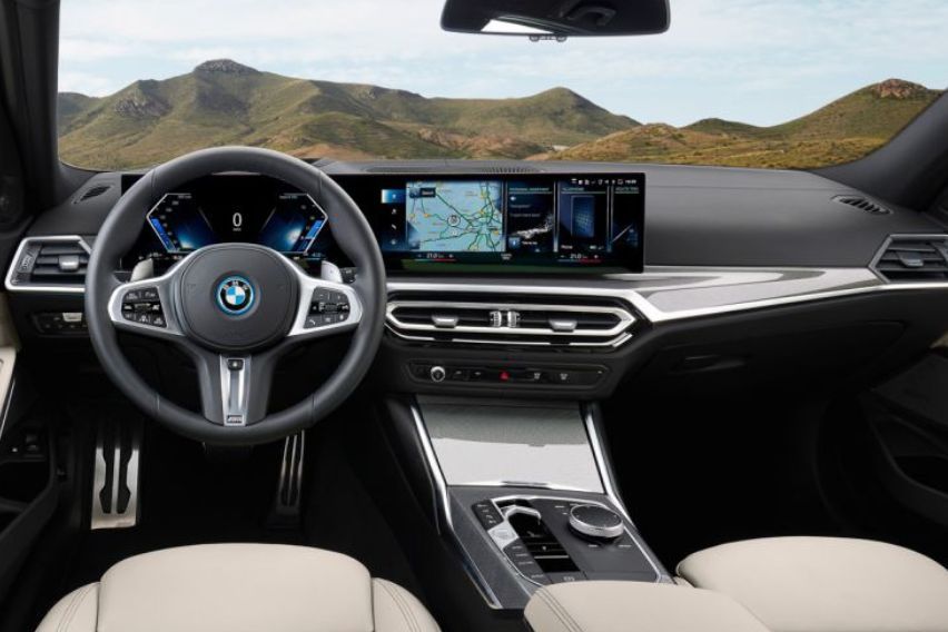 2023 BMW 3 Series Touring (3)