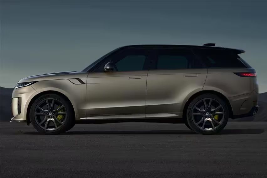 2023 Range Rover Sport SV