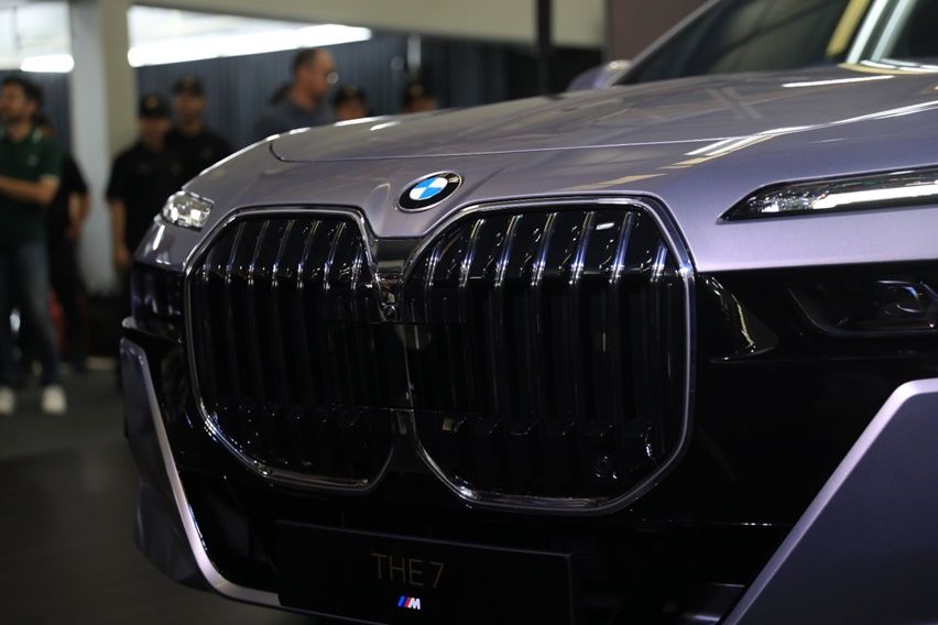 BMW 735i M Sport Package