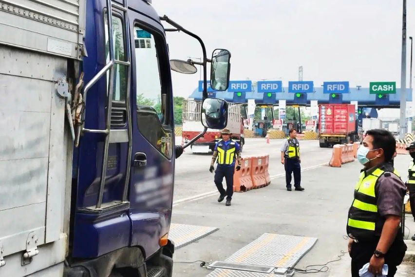 NLEX weighbridge station for truckers