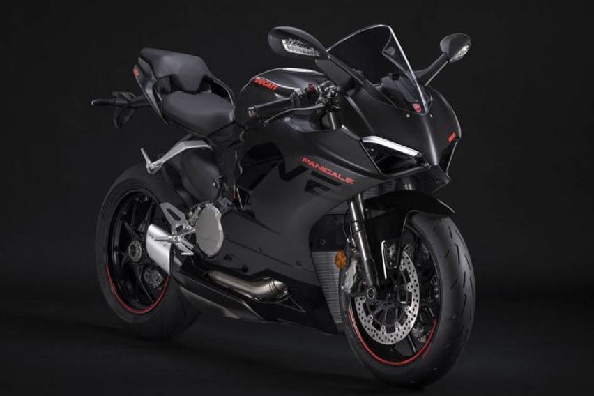 Ducati Panigale V2 “Black on Black” edition unveiled 