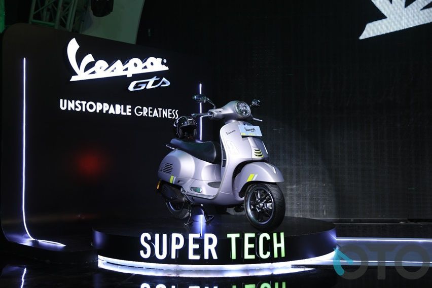 Dijual Rp163,2 Juta, Simak Ubahan Utama Vespa GTS Super Tech 300 Terbaru