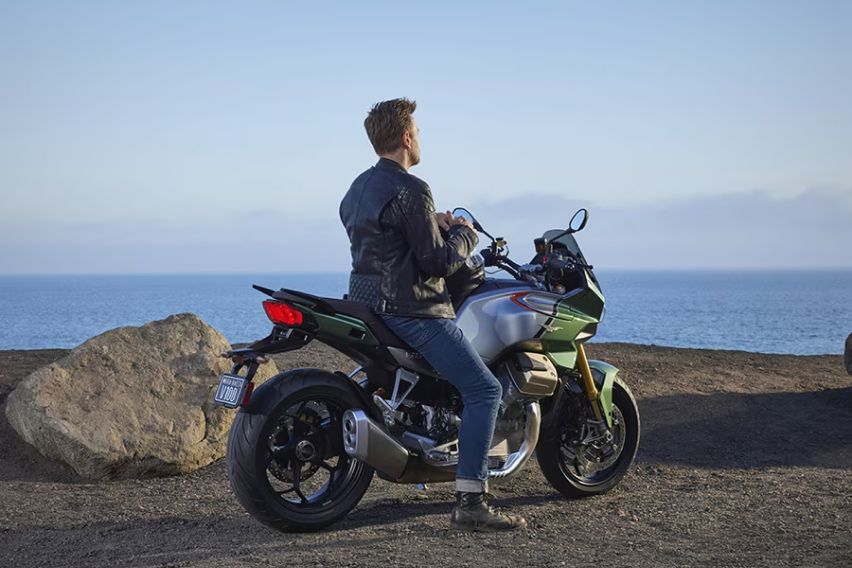 Moto Guzzi V100 Mandello