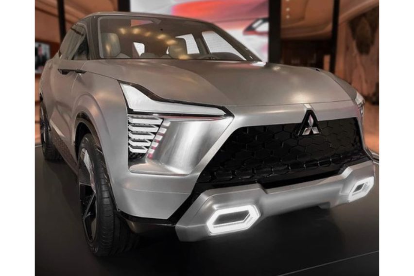 Mitsubishi XFC Concept