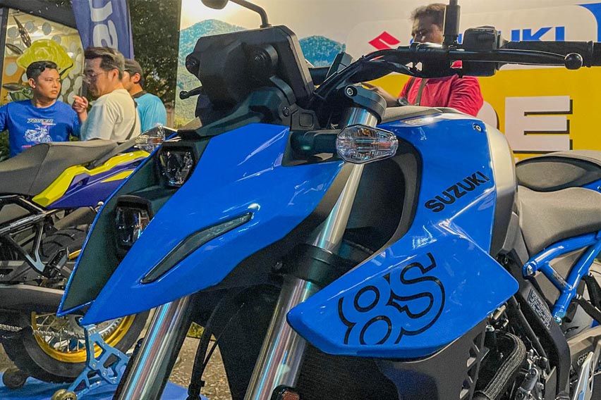 2023 Suzuki GSX-8S