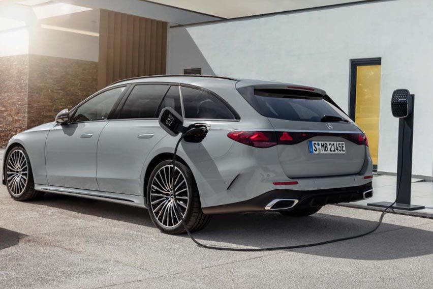 Mercedes-Benz E-Class Estate S214