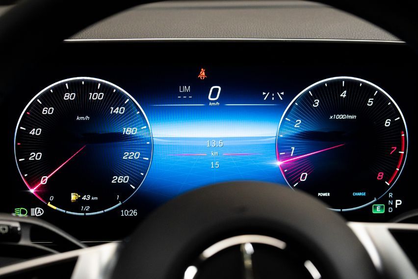 Mercedes-Benz GLC (4)