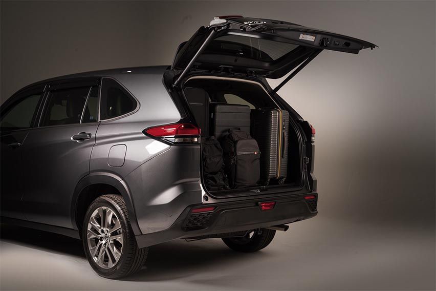 All-new Toyota Innova Zenix