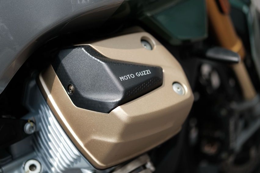 Moto Guzzi V100 Mandello