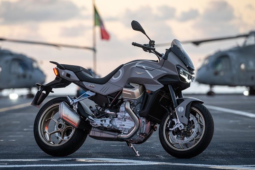 Moto Guzzi V100 Mandello