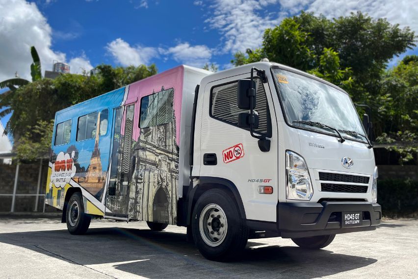 Hyundai HD45 GT Shuttle MPV