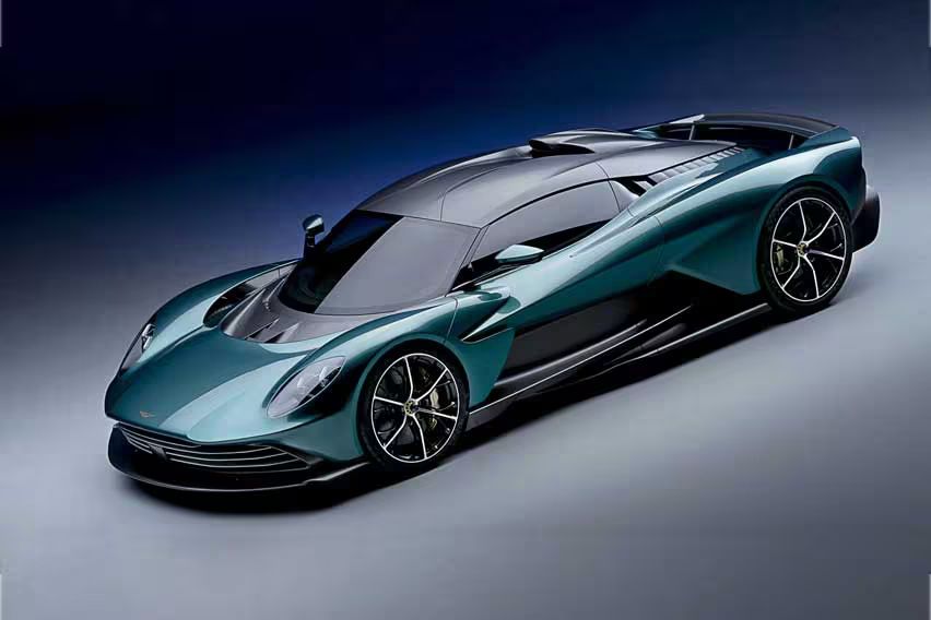 Aston Martin Valhalla