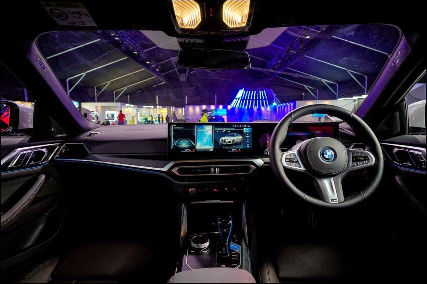 2023 BMW i4 eDrive35