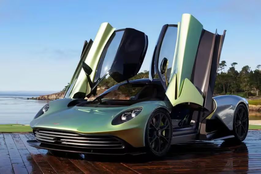 รถรุ่นหลักของ Aston Martin ทุกรุ่นจะใช้ระบบส่งกำลังไฮบริดจาก AMG