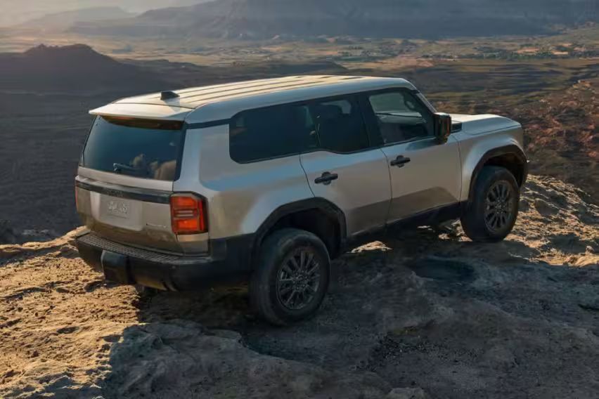 2024 Land Cruiser Prado