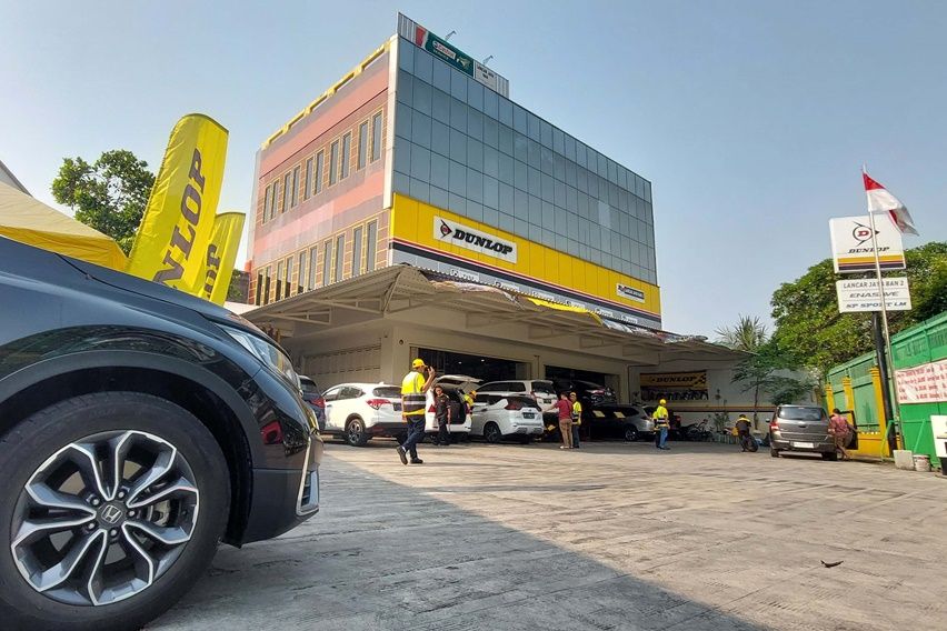 Dunlop Gelar Safety Campaign di Lima Kota Besar