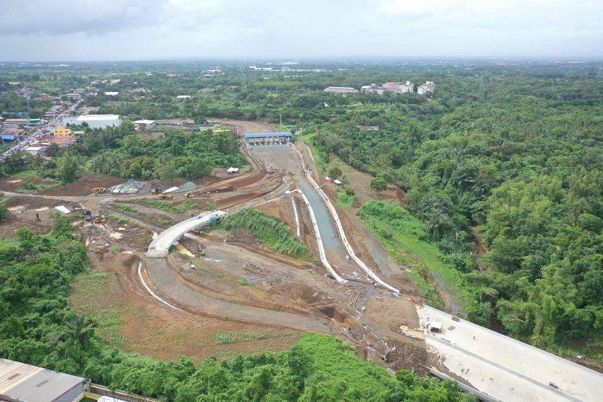 CALAX Silang (Aguinaldo) Interchange Now 91% Complete