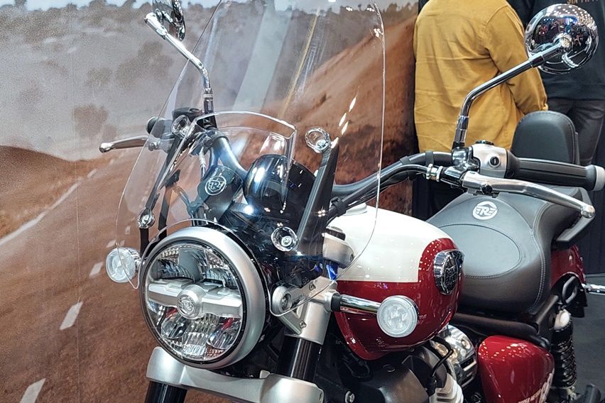 Royal Enfield Super Meteor 650