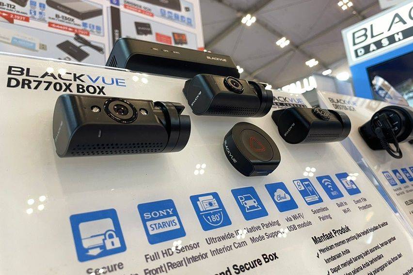 harga dashcam blackvue