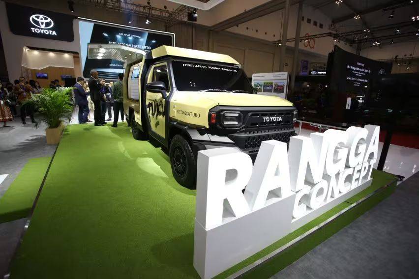 Toyota introduces customisable Rangga concept truck at GIIAS 2023 Toyota introduces customisable Rangga concept truck at GIIAS 2023