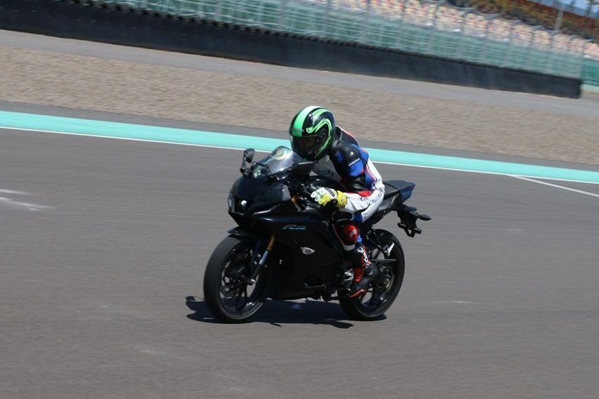 bLU cRU Yamaha Sunday Race Mandalika