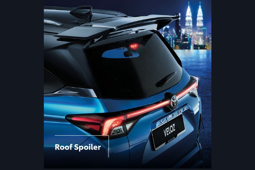 Roof spoiler