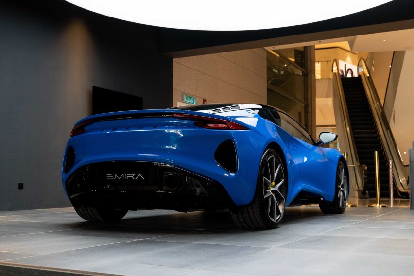 Lotus Emira i4 First Edition