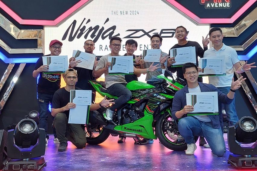 Kawasaki Indonesia Serahkan Ninja ZX-6R ke 10 Konsumen
