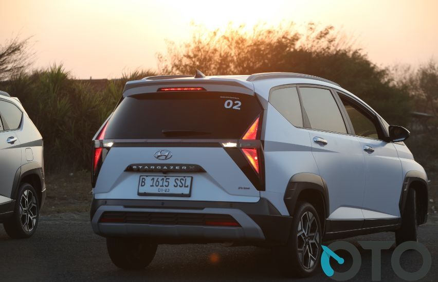 Hyundai Stargazer X review