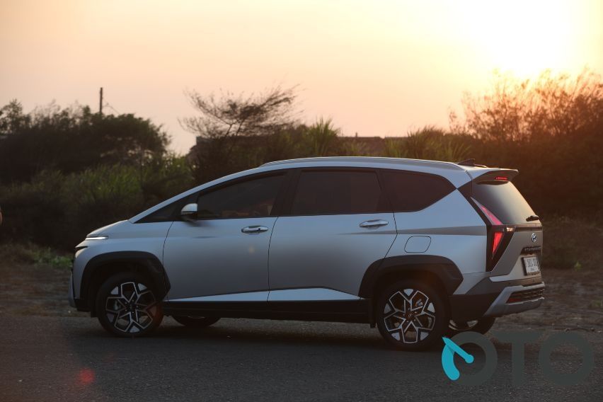 Hyundai Stargazer X review