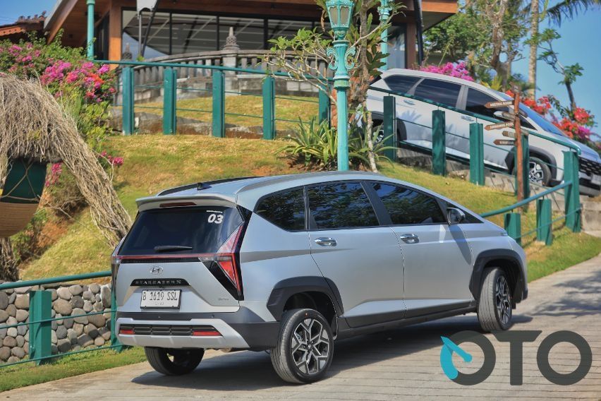 Hyundai Stargazer X review