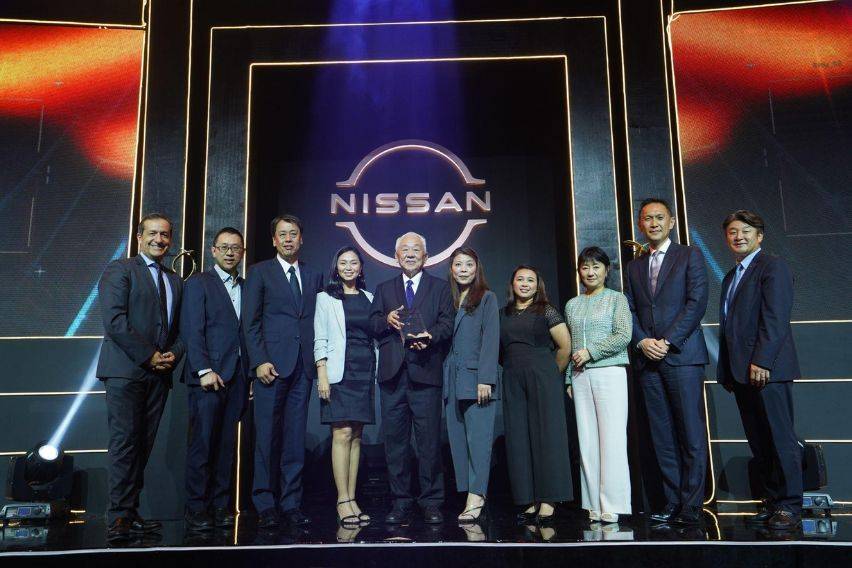 Nissan PH Hails Alabang and Cebu North Outlets as Dealer of the Year