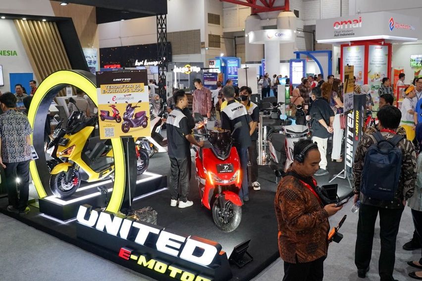 United E-Motor Boyong Skutik Listrik Andalannya di GIIAS Surabaya 2023