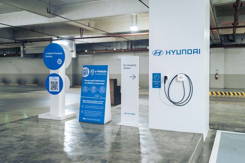 HMPH opens 6th EV Charging Station in partnership with SM Supermalls in Davao