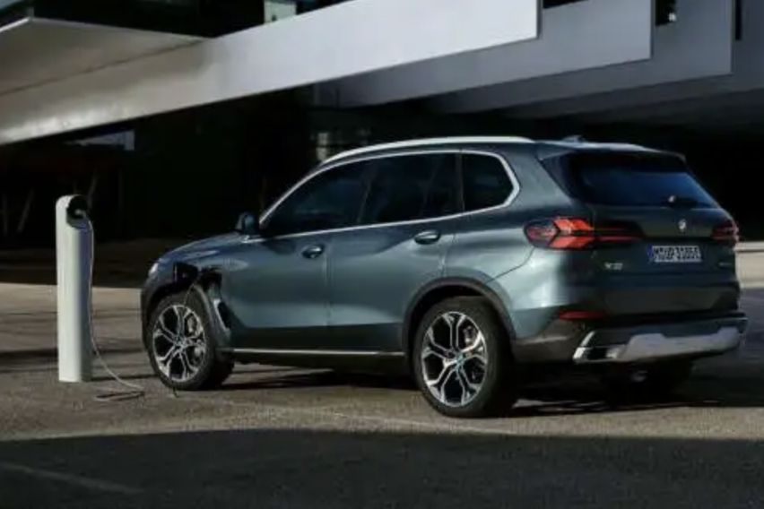 2023 BMW X5