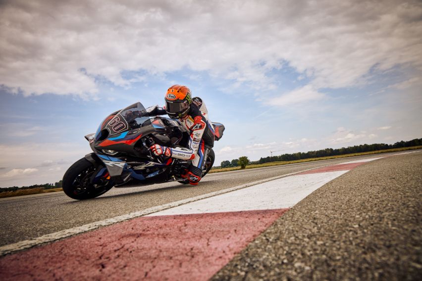 BMW M 1000 RR with M Competition Package
