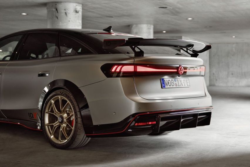 Volkswagen ID.X Performance