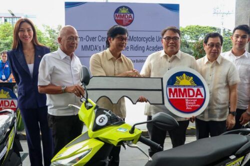 DILG donates 10 scooters to MMDA Motorcycle Riding Academy