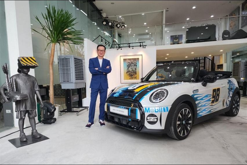 Mini Art Exhibit at Mini BGC