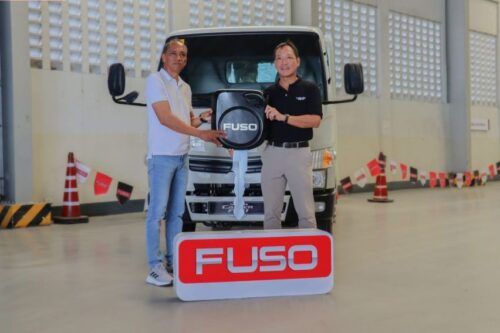 Fuso PH turns over all-new Canter FE71 to initial owner