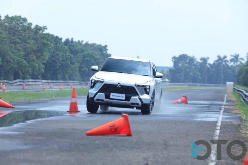 Kabar Terbaru Mitsubishi XForce Hybrid dan Isu Kenaikan Harga