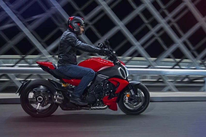 2023 Ducati Diavel V4