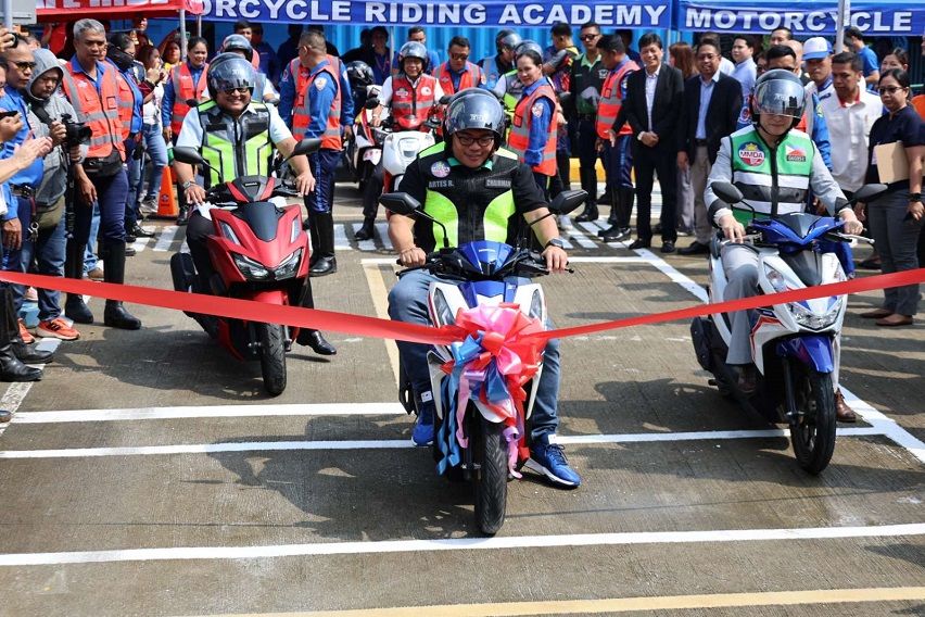 MMDA Motorcycle Riding Academy