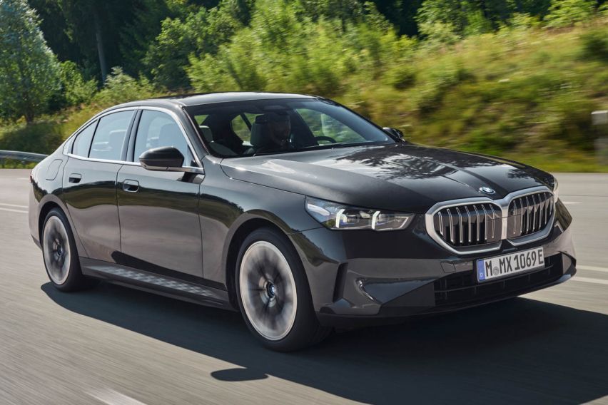 BMW 5 Series gets two new plug-in hybrid variants - 530e and 550e