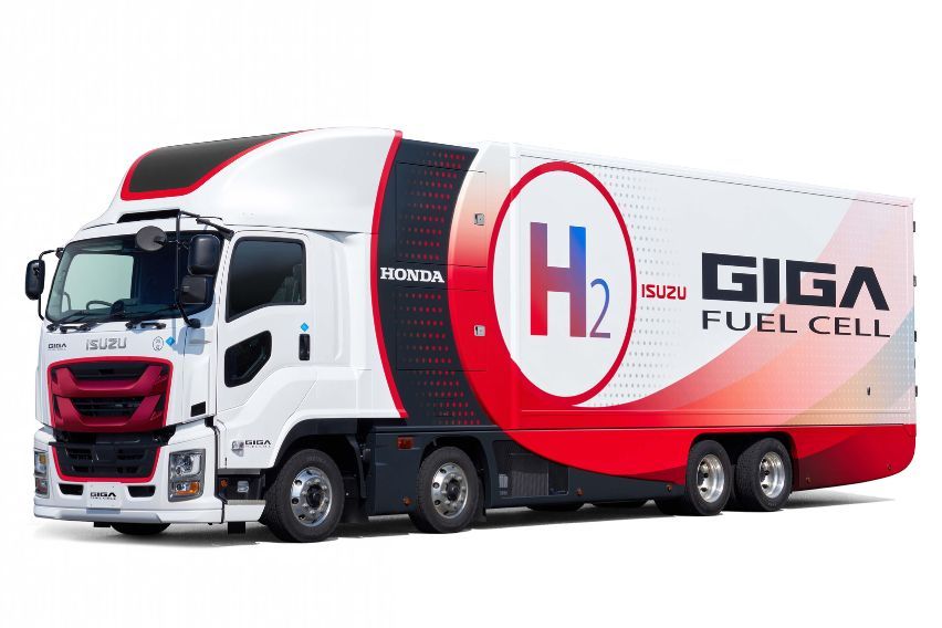 Isuzu x UD Trucks - Giga Fuel Cell