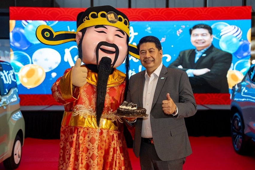 Lito Jose at Midori Clark